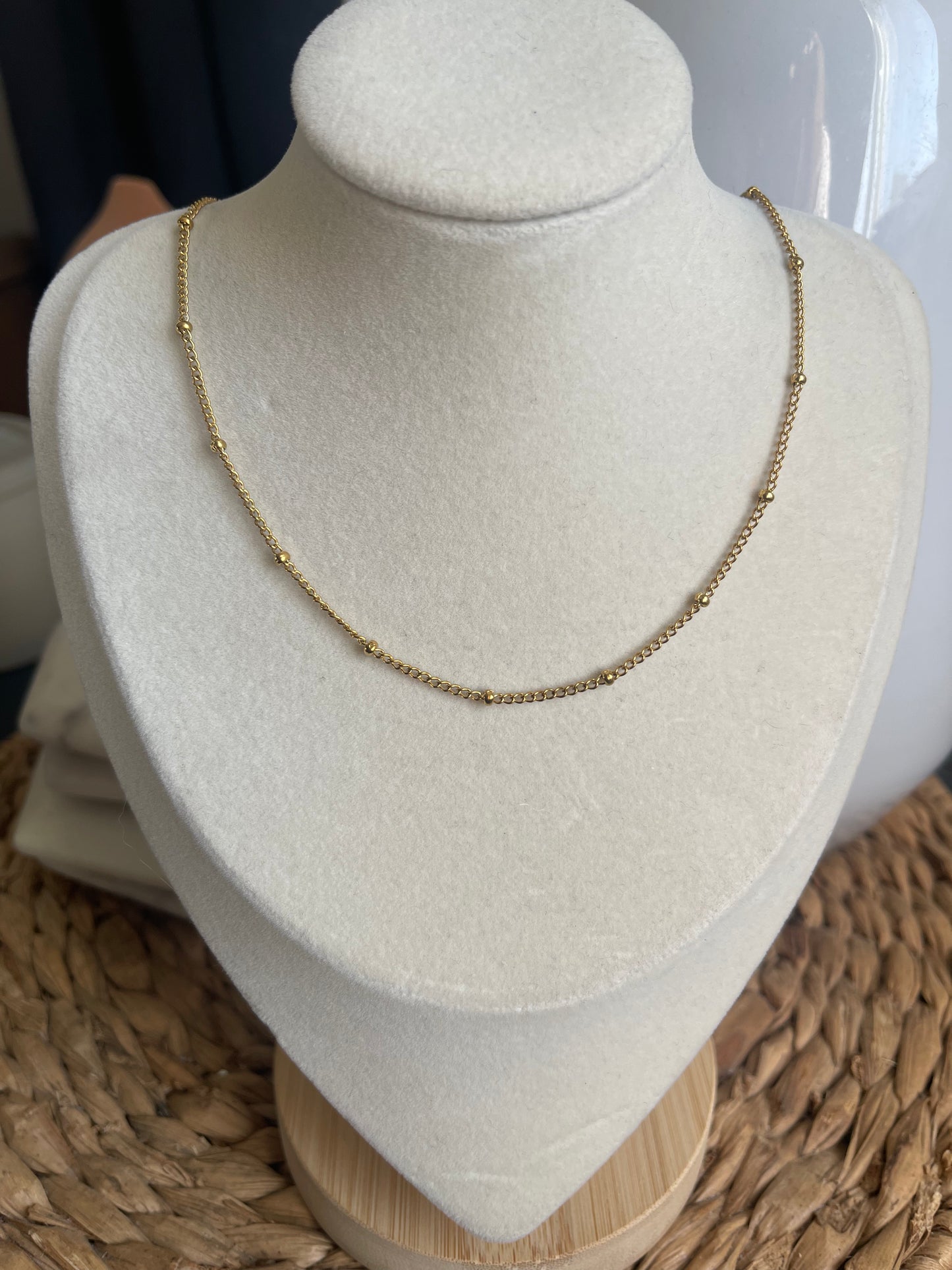Gold Satellite Chain