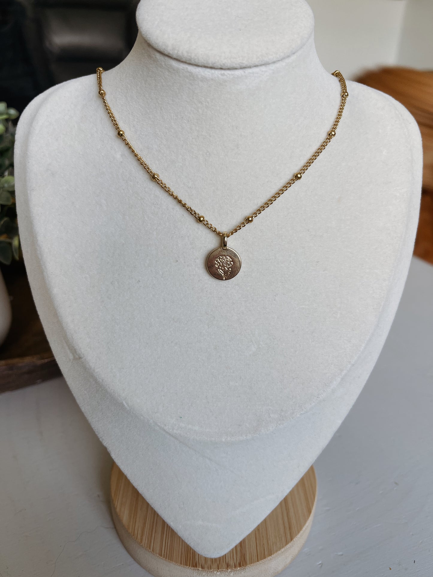 January Birth Flower Necklace