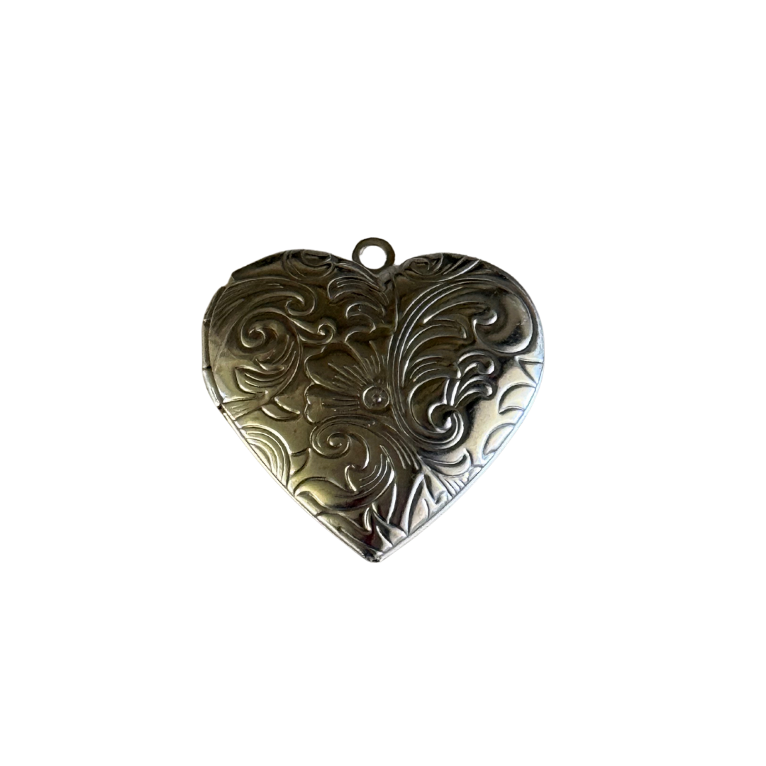 Silver heart locket