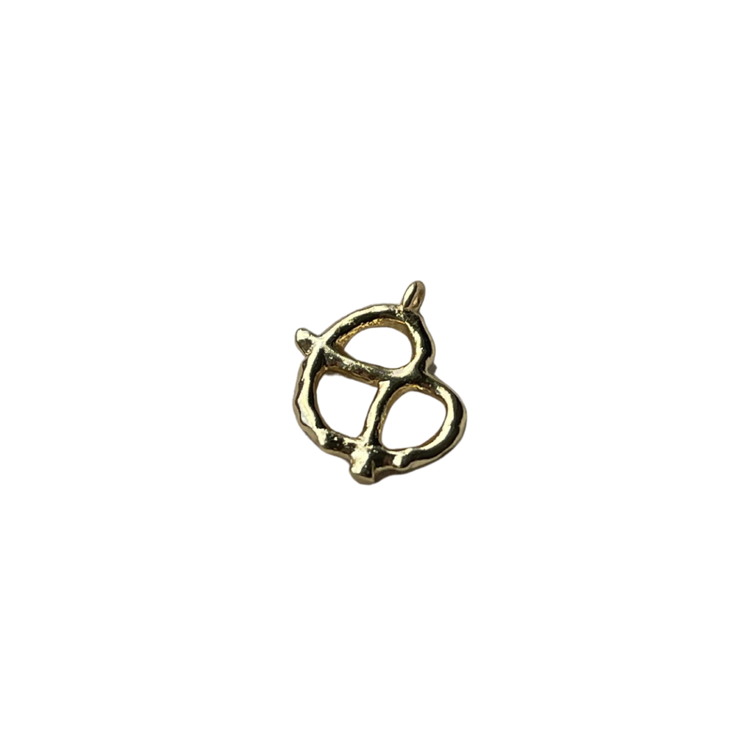 Gold Pretzel